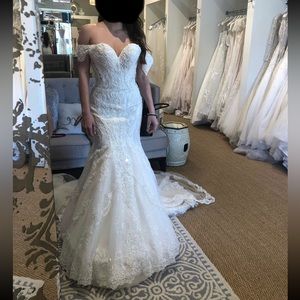 Sexy Sweetheart Shape Neckline Used Wedding Dress